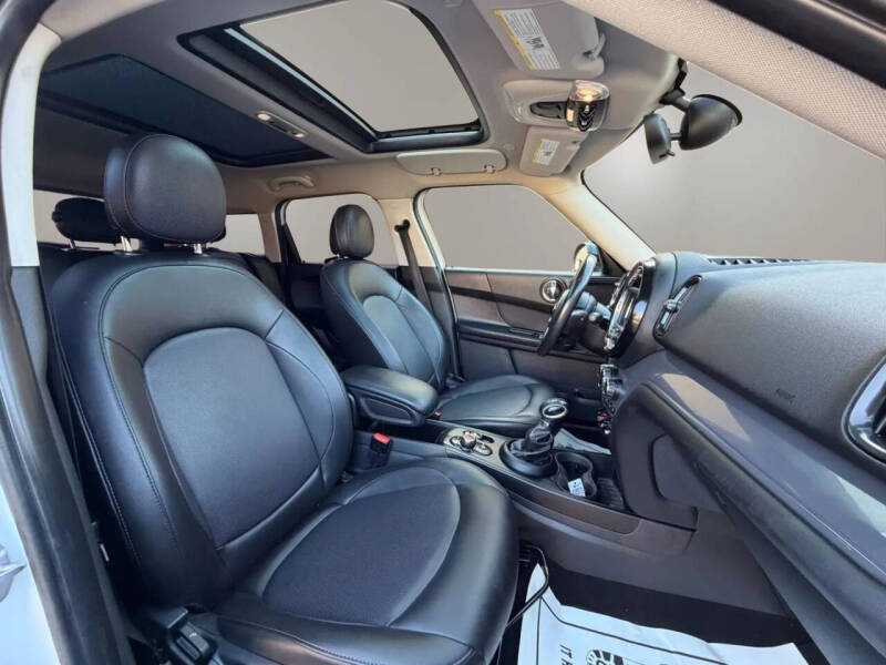 2018 MINI Countryman Cooper