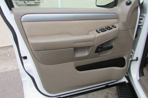 2003 Ford Explorer XLT