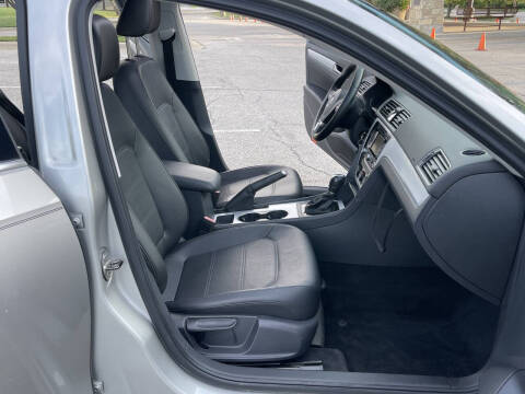 2013 Volkswagen Passat TDI SE