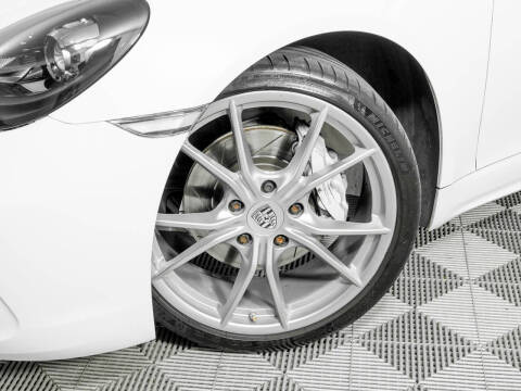 2019 Porsche 718 Cayman