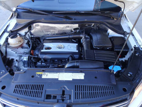 2013 Volkswagen Tiguan S 4Motion