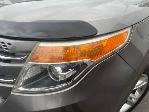 2011 Ford Explorer Limited