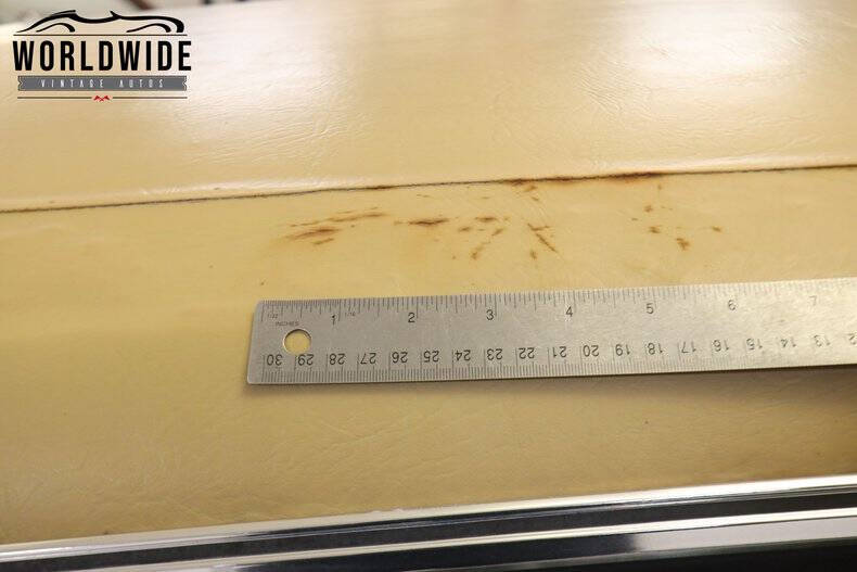 1974 Ford Thunderbird