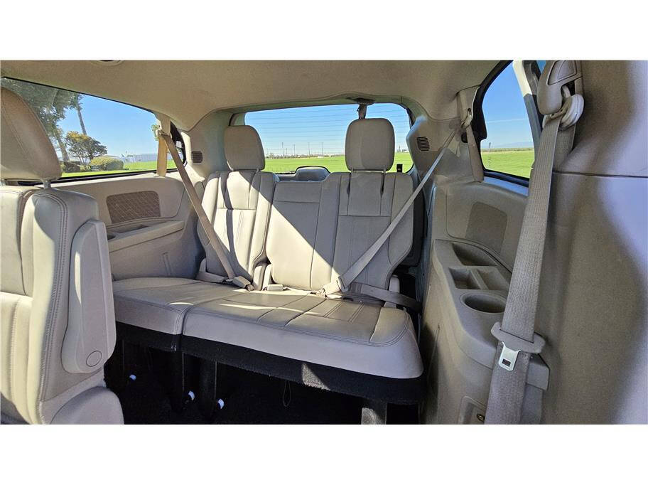 2013 Chrysler Town and Country for sale at VIP AUTO SALES, INC. in Modesto, CA