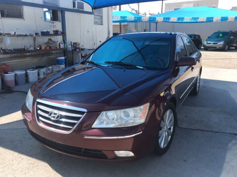 2010 Hyundai Sonata for sale at Autos Montes in Socorro TX