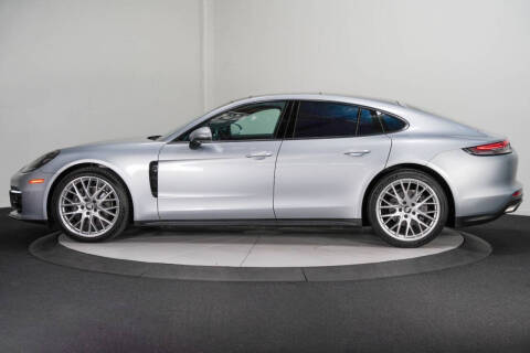 2022 Porsche Panamera Platinum Edition