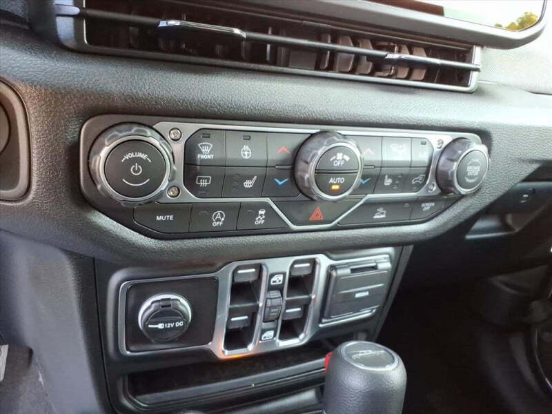 2025 Jeep Gladiator Sport S