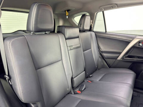 2017 Toyota RAV4 Hybrid Limited