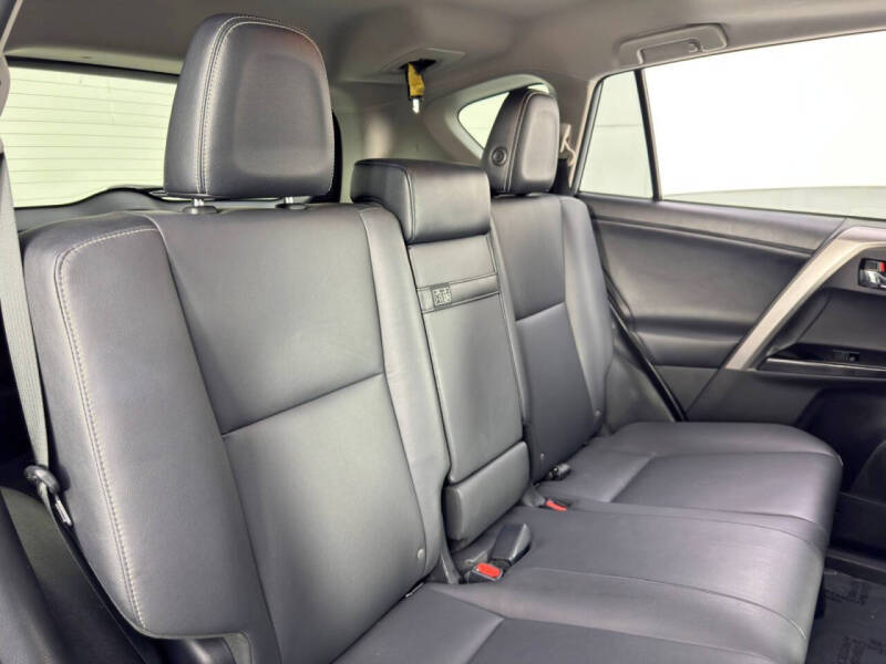 2017 Toyota RAV4 Hybrid Limited