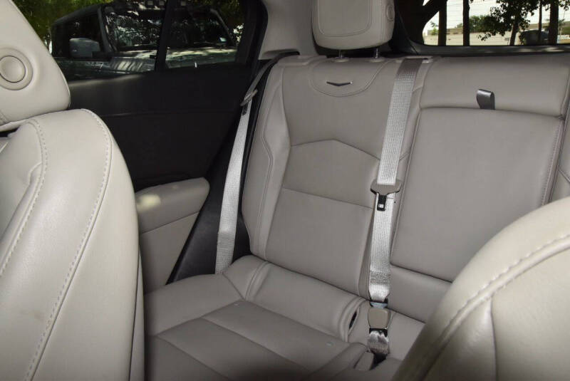 2020 Cadillac XT4 Premium Luxury