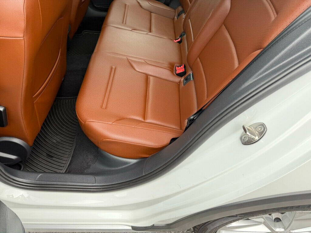 2018 Volkswagen Golf Alltrack 35