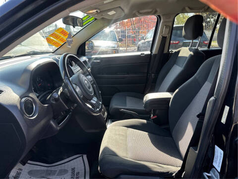 2011 Jeep Compass Sport