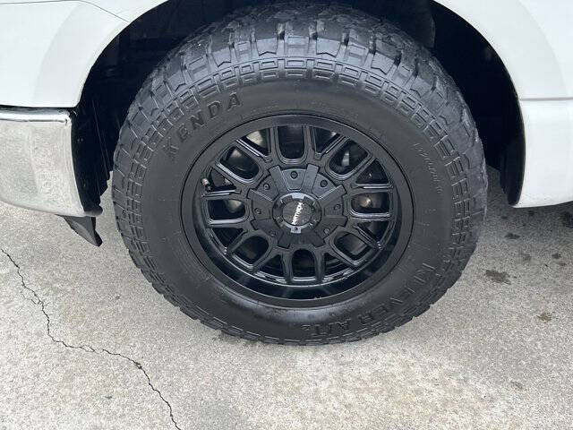 2019 Nissan Titan SV