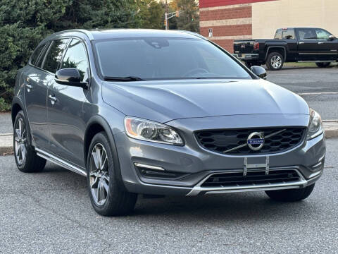2016 Volvo V60 Cross Country T5