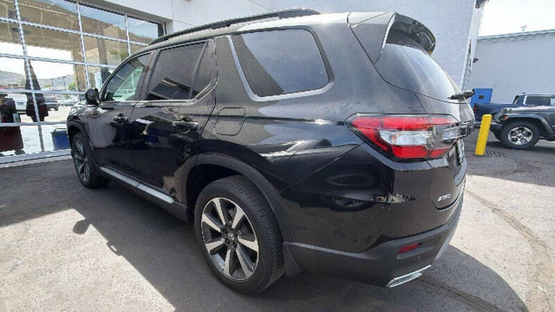 2023 Honda Pilot Elite