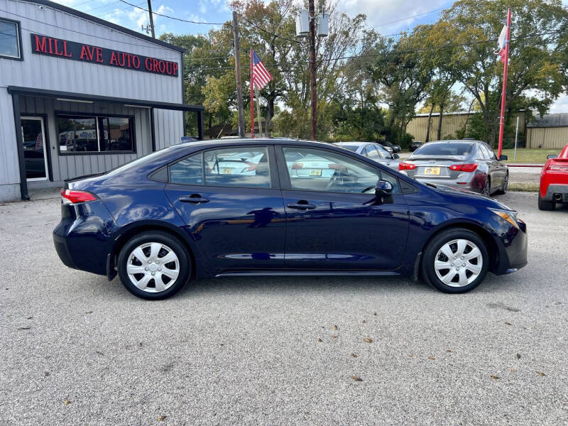 2022 Toyota Corolla LE