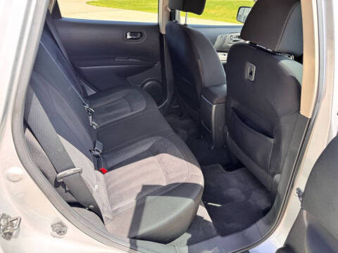 2015 Nissan Rogue Select S