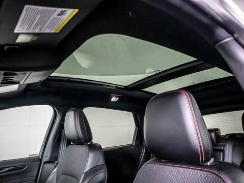 2025 Ford Escape Hybrid ST-Line Select