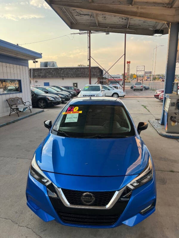 2020 Nissan Versa SR