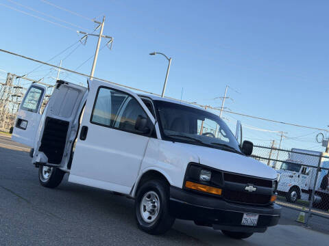 2016 Chevrolet Express 2500