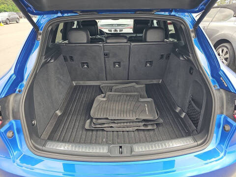 2017 Porsche Macan Turbo