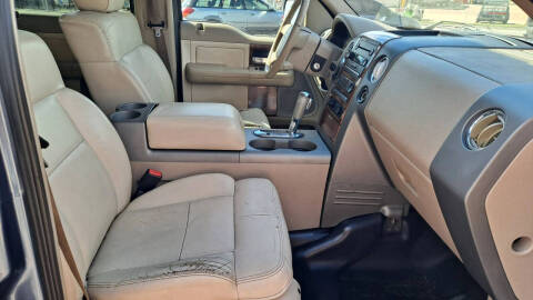 2004 Ford F-150 Lariat