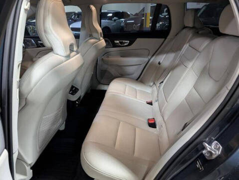 2019 Volvo V60 T6 Inscription