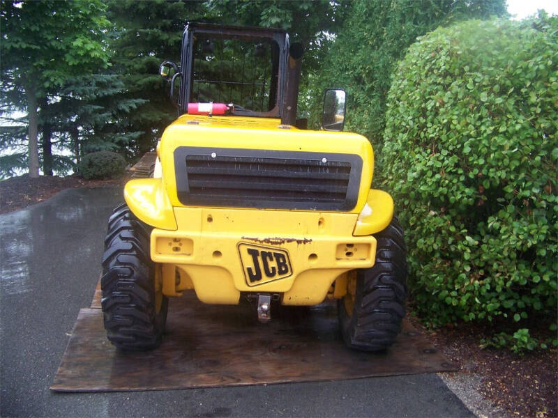 2004 JCB 520
