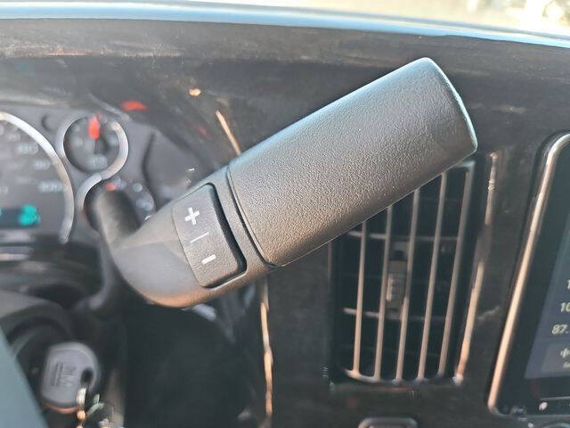 2026 GMC Savana 2500