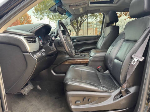 2017 Chevrolet Suburban LT