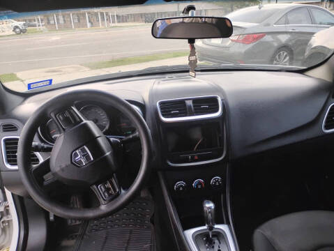 2014 Dodge Avenger SE