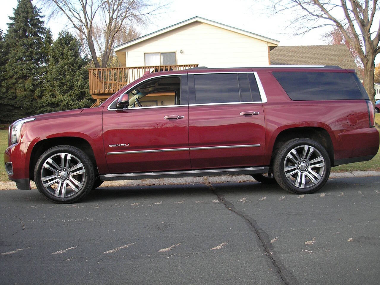 2018 GMC Yukon XL for sale at Gesswein Auto Sales in Shakopee, MN