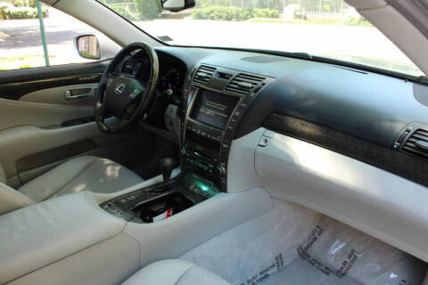 2007 Lexus LS 460