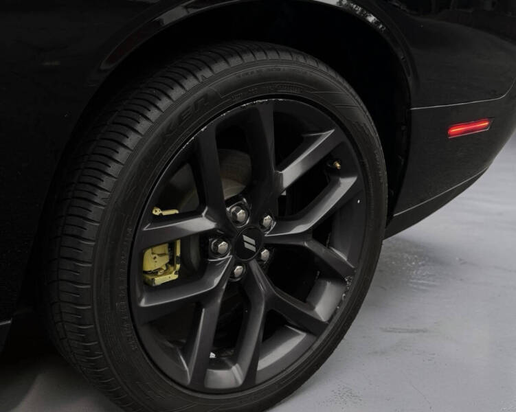 2019 Dodge Challenger SXT