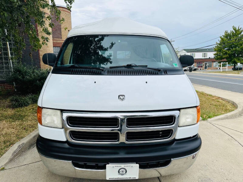 2000 Dodge Ram Van 1500