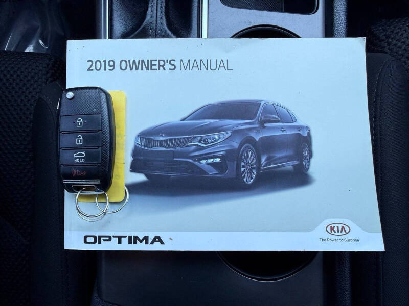 2019 Kia Optima LX