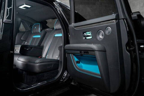 2022 Rolls-Royce Black Badge Ghost