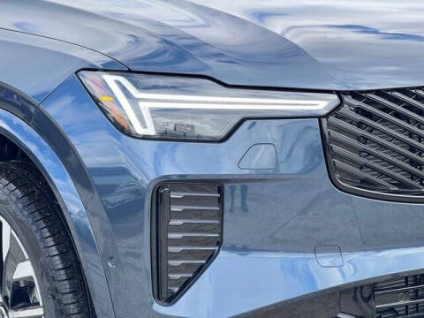 2026 Volvo XC90 B6 Ultra Dark 6P