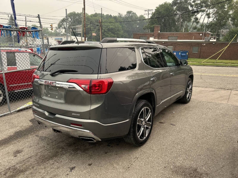 2018 GMC Acadia Denali
