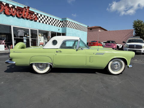 1956 Ford Thunderbird