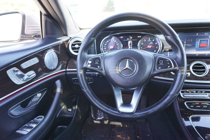 2017 Mercedes-Benz E-Class E 300
