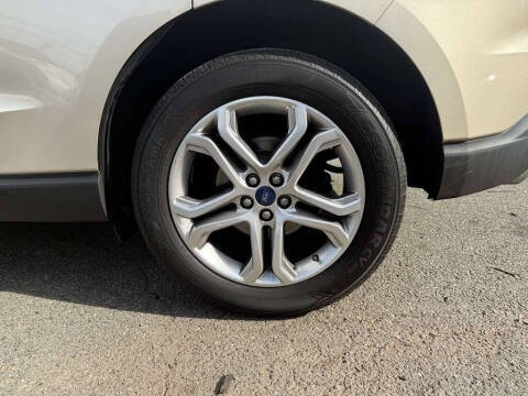 2018 Ford Edge Titanium