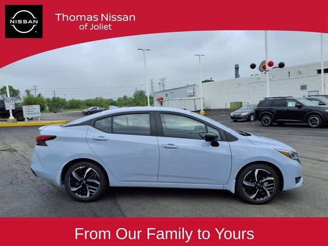 2025 Nissan Versa SR