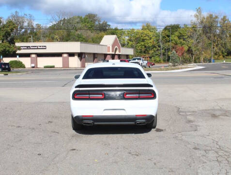 2016 Dodge Challenger SXT