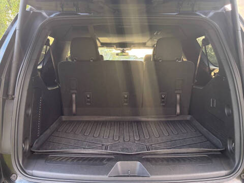 2021 Chevrolet Suburban LT