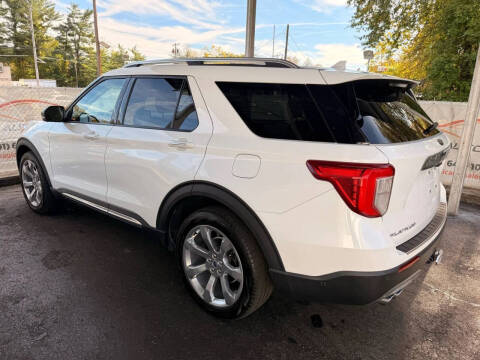 2020 Ford Explorer Platinum