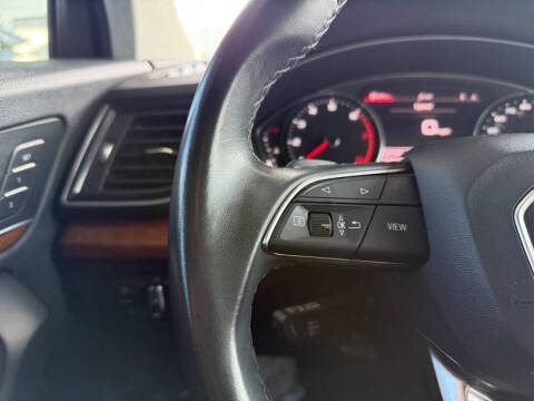 2022 Audi Q5 quattro S line Premium 45 TFSI