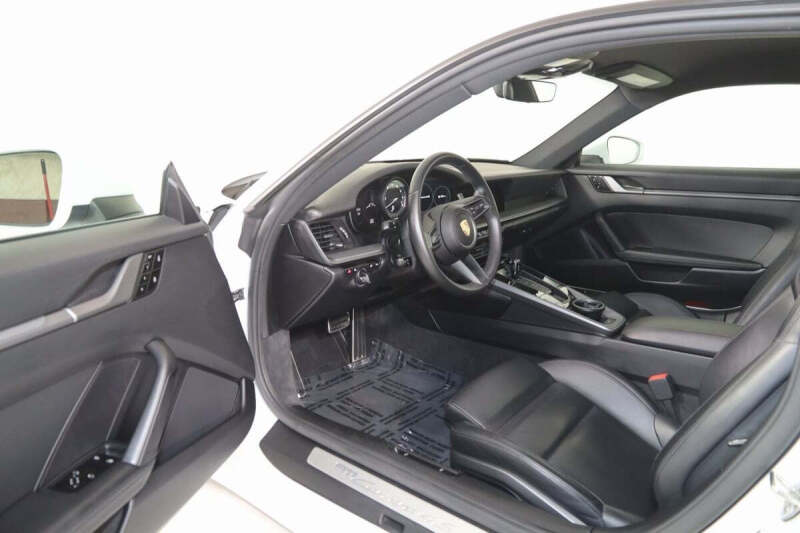 2020 Porsche 911 Carrera S