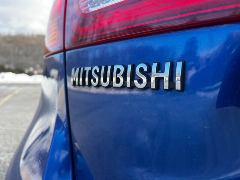 2015 Mitsubishi Outlander Sport 2.4 ES