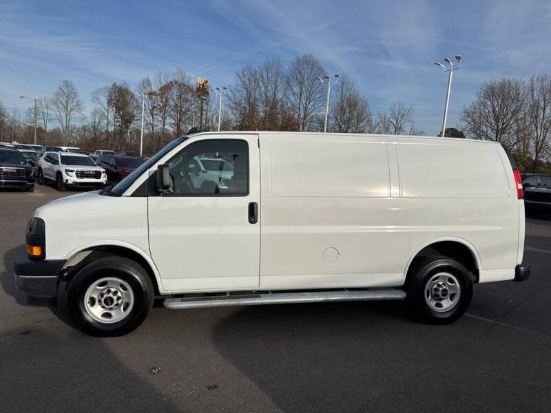 2024 GMC Savana 2500